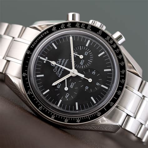 Omega Speedmaster Professional Ref 35705000 .